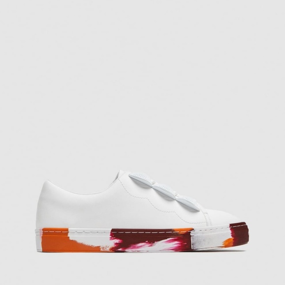 sneakers with colored soles